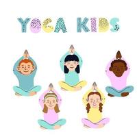 illustraties van kinderen die yoga doen in verschillende yogahoudingen vector