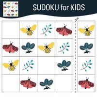 sudoku-spel voor kinderen met foto's. cartoon vlinders, insecten en elementen van de natuurlijke wereld. vector. vector