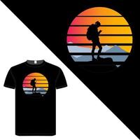 zwarte kleur t-shirtontwerp over silhouet en berg vector