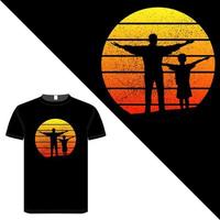 zwarte kleur t-shirtontwerp over silhouet en berg vector