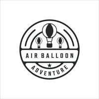 luchtballon logo vintage vector illustratie pictogram sjabloonontwerp. retro badge cirkel met creatieve typografie