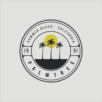 palm of kokospalm logo vintage met zonsondergang vector illustratie pictogram sjabloonontwerp. retro eiland met typografie stijl badge cirkel concept