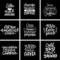 koffie citaten en titels op het bord. moderne hand belettering set. getextureerde handgetekende tekstsamenstelling. vector