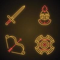 middeleeuwse neonlicht pictogrammen instellen. metalen zwaard, ridderhelm, strijdschild, pijl en boog. gloeiende borden. geïsoleerde vectorillustraties vector