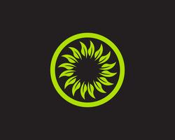Logo&#39;s groene blad ecologie natuurelement vector pictogram