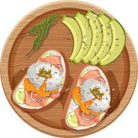 bovenaanzicht eten, Egg Benedict op houten plaat op witte achtergrond vector