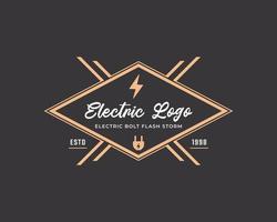 hipster vintage retro rustiek label badge voor elektrische bout flash storm stempel logo ontwerp inspiratie vector