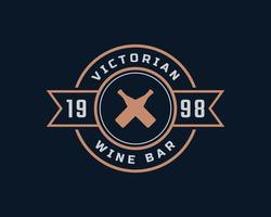 luxe vintage retro label badge embleem bloemen victoriaans wijnfles glas bar drank logo ontwerp inspiratie vector