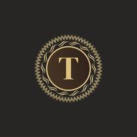 embleem letter t gouden monogram ontwerp. luxe volumetrische logo sjabloon. 3D-lijn ornament voor uithangbord, badge, crest, label, boutique merk, hotel, restaurant, heraldisch. vector illustratie