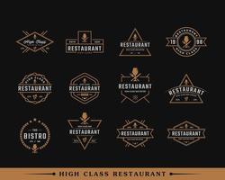 set van klassieke vintage retro label badge voor luxe wijn glas met lepel vork mes voor restaurant bar bistro logo ontwerp inspiratie vector