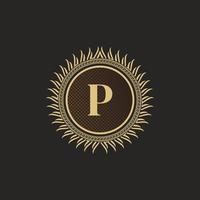 embleem letter p gouden monogram ontwerp. luxe volumetrische logo sjabloon. 3D-lijn ornament voor uithangbord, badge, crest, label, boutique merk, hotel, restaurant, heraldisch. vector illustratie