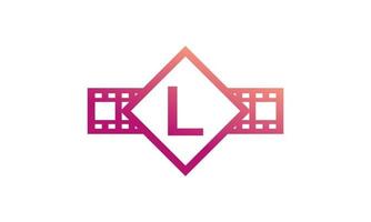 beginletter l vierkant met reel strepen filmstrip voor film film bioscoop productie studio logo inspiratie vector