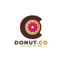 eerste letter c zoete donut logo ontwerp. logo voor cafés, restaurants, coffeeshops, catering. vector