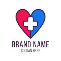 moderne halve kleur hart en plus symbool vector logo sjabloon voor medische en fitness bedrijf in de gezondheidszorg