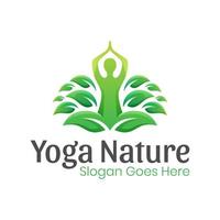 natuur yoga logo ontwerp vector, embleem, blad met man ontspannen ontwerpconcept, creatief symbool, pictogram vector