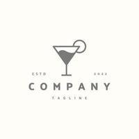 cocktail premium pictogram teken symbool. hipster vintage logo vector