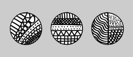 set van abstracte ronde, hand getrokken doodle vormen. vectorillustratie. vector