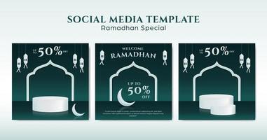 sociale media ramadhan postsjabloon ingesteld voor promotie met witte podiumproductshowcase en groene achtergrond vector
