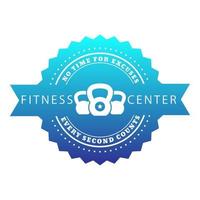 fitnesscentrum embleem, badge met kettlebells, geïsoleerd op wit, vectorillustratie vector