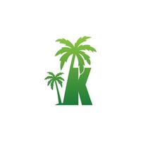 letter k logo en kokospalm pictogram ontwerp vector