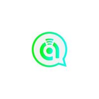 letter een draadloos internet in het chatballon-logo vector