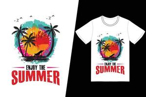 geniet van het zomerse t-shirtontwerp. zomer t-shirt ontwerp vector. voor t-shirt print en ander gebruik. vector