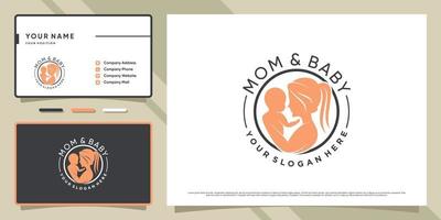 moeder en baby-logo met creatief concept en visitekaartjeontwerp premiumm vector