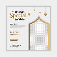 ramadan verkoop sociale media postsjabloon vector