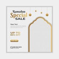 ramadan verkoop sociale media postsjabloon vector