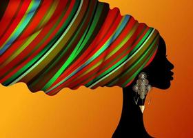 Afrikaanse gestreepte print tulband hoofd wrap, portret schoonheid vrouw in afro kapsels, logo ontwerp zwarte vrouwen haar jurk, vector Afrika etnische sjabloon geïsoleerd op zonsondergang achtergrond