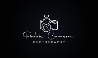 fotografie typografie handtekening logo van de fotograaf. Sluiter van de camera. het abstracte symbool voor een fotostudio in een eenvoudige minimalistische stijl. vector logo sjabloon voor een huwelijksfotograaf