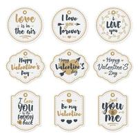 happy Valentijnsdag label set met mooie gefeliciteerd belettering typografie gouden stijl en verschillende vormen op witte achtergrond. vakantie decoratie-element. vector illustratie