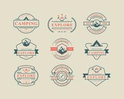 vintage retro badge camping en outdoor avontuur typografie logo vector ontwerp inspiratieset van vintage retro badge camping en outdoor avontuur typografie logo vector design inspiratie