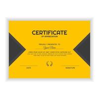 creatieve certificaat van waardering award sjabloon met gele kleur vector