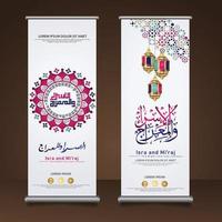 al-isra wal mi'raj profeet mohammed kalligrafie set roll-up banner sjabloon met hand getrokken ka'aba, wassende maan en traditionele lantaarn met decoratieve kleurrijke mozaïek islamitische achtergrond vector