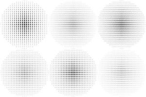 grote reeks zwarte getextureerde cirkelslagen geïsoleerd op een witte achtergrond. abstracte gestippelde cirkels, ronde halftone geometrische puntverloop en pop-art textuur. stof gradatie vector set.