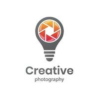 moderne logo's van creatieve camerafotograaf kunnen worden gebruikt voor film, film, video, cinematografie-logo