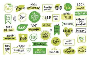 biologische voeding, eco, veganistische en natuurlijke productpictogrammen en elementen voor de voedselmarkt, e-commerce, verpakking van biologische producten, promotie van gezond leven, restaurant. hand getekende vector designelementen.