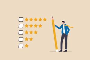 evaluatie of tevredenheidsfeedback, prestatiebeoordeling of klantbeoordeling, sterrenkwaliteitsresultaat geven, het serviceconcept beoordelen, doordachte zakenman die een potlood vasthoudt om sterfeedback te evalueren. vector