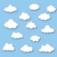 cartoon wolk set geïsoleerd op blauwe hemel panorama vector collectie. cloudscape in blauwe lucht, witte wolk illustratie eps10