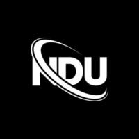 ndu-logo. ndu brief. ndu brief logo ontwerp. initialen ndu-logo gekoppeld aan cirkel en monogram-logo in hoofdletters. ndu typografie voor technologie, zaken en onroerend goed merk. vector
