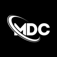 mdc-logo. mdc brief. mdc brief logo ontwerp. initialen mdc-logo gekoppeld aan cirkel en monogram-logo in hoofdletters. mdc typografie voor technologie, business en onroerend goed merk. vector