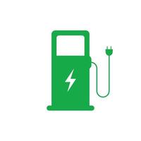 voertuig elektrische oplader station silhouet pictogram. ecologiekosten voor ev glyph groen pictogram. electrostation met stekker voor ecologisch autopictogram. milieuvriendelijke oplader. geïsoleerde vectorillustratie. vector