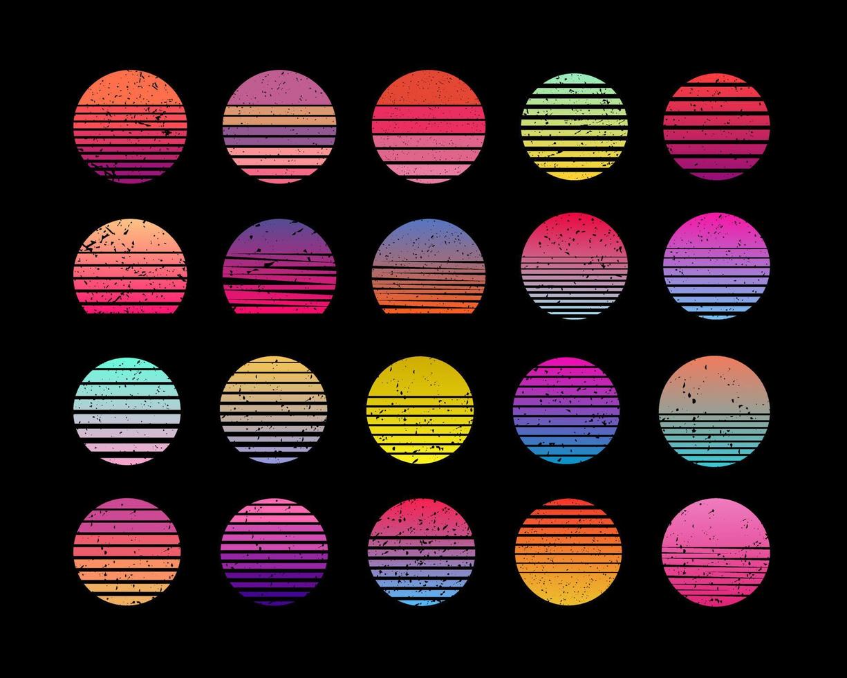 årgång solnedgång samling i 70s 80s stil. regelbunden och bedrövad retro solnedgång uppsättning. fem alternativ med texturerad versioner. cirkulär lutning bakgrund. t skjorta design element. vektor