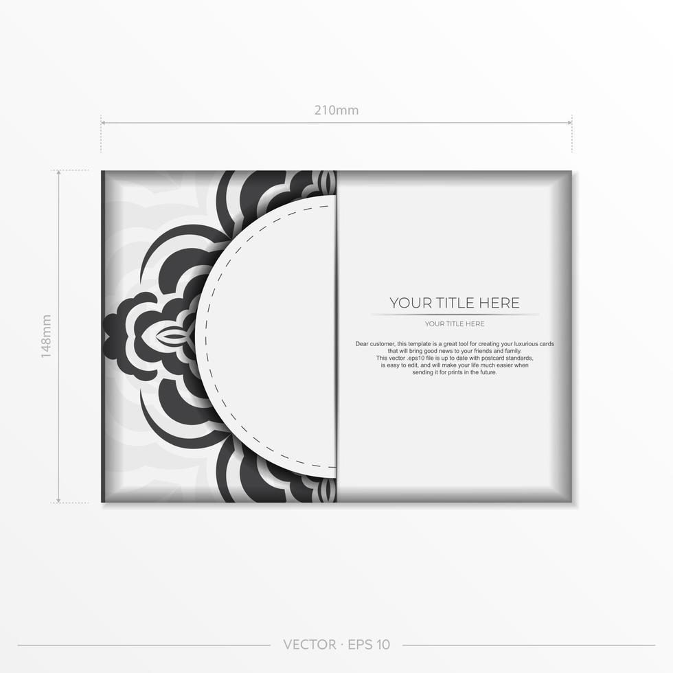 luxuriöse postkartenschablone weiße farben mit indischen mustern. Vektor druckfertiges Einladungsdesign mit Mandala-Ornament.