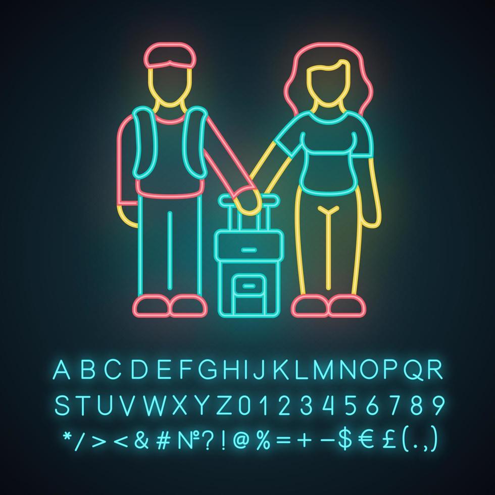 Familienklasse Einwanderer Neonlicht-Symbol. paar reisen mit koffer ins ausland. Familienausflug. Touristen, Reisende. leuchtendes zeichen mit alphabet, zahlen und symbolen. vektor isolierte illustration