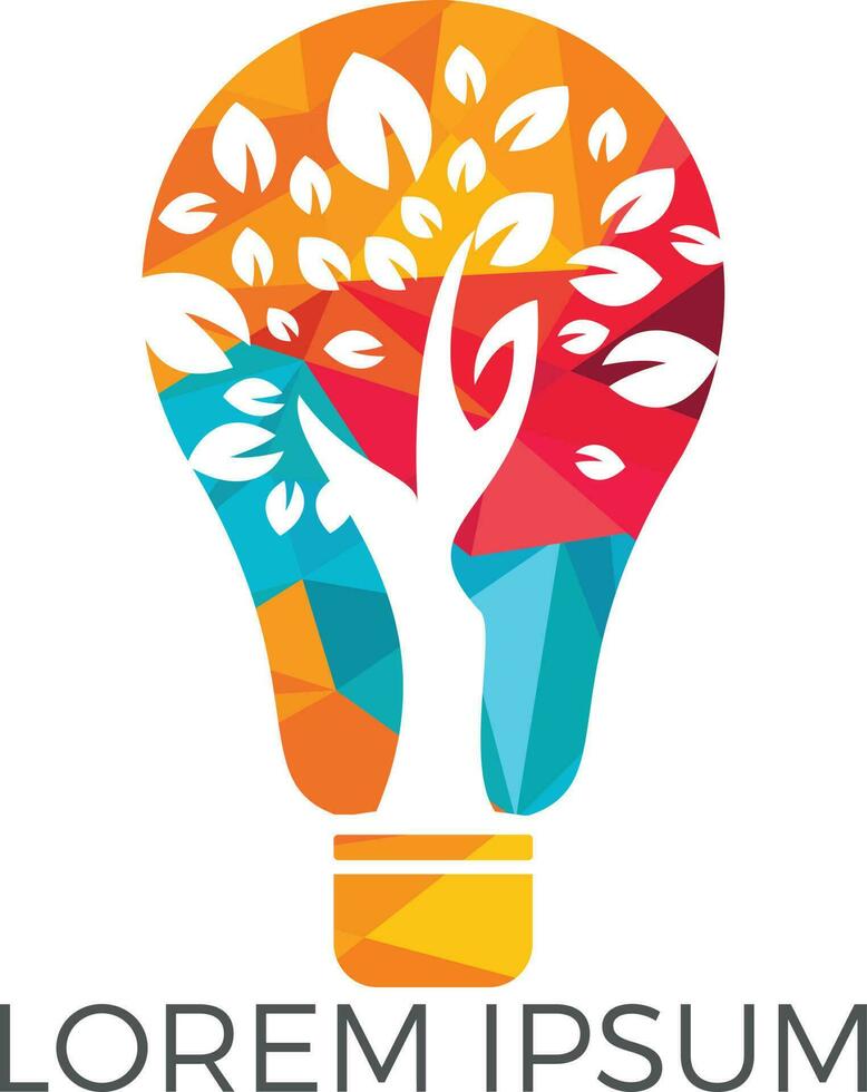 abstrakt Glödlampa lampa med träd logotyp design. natur aning innovation symbol. ekologi, tillväxt, utveckling begrepp. vektor