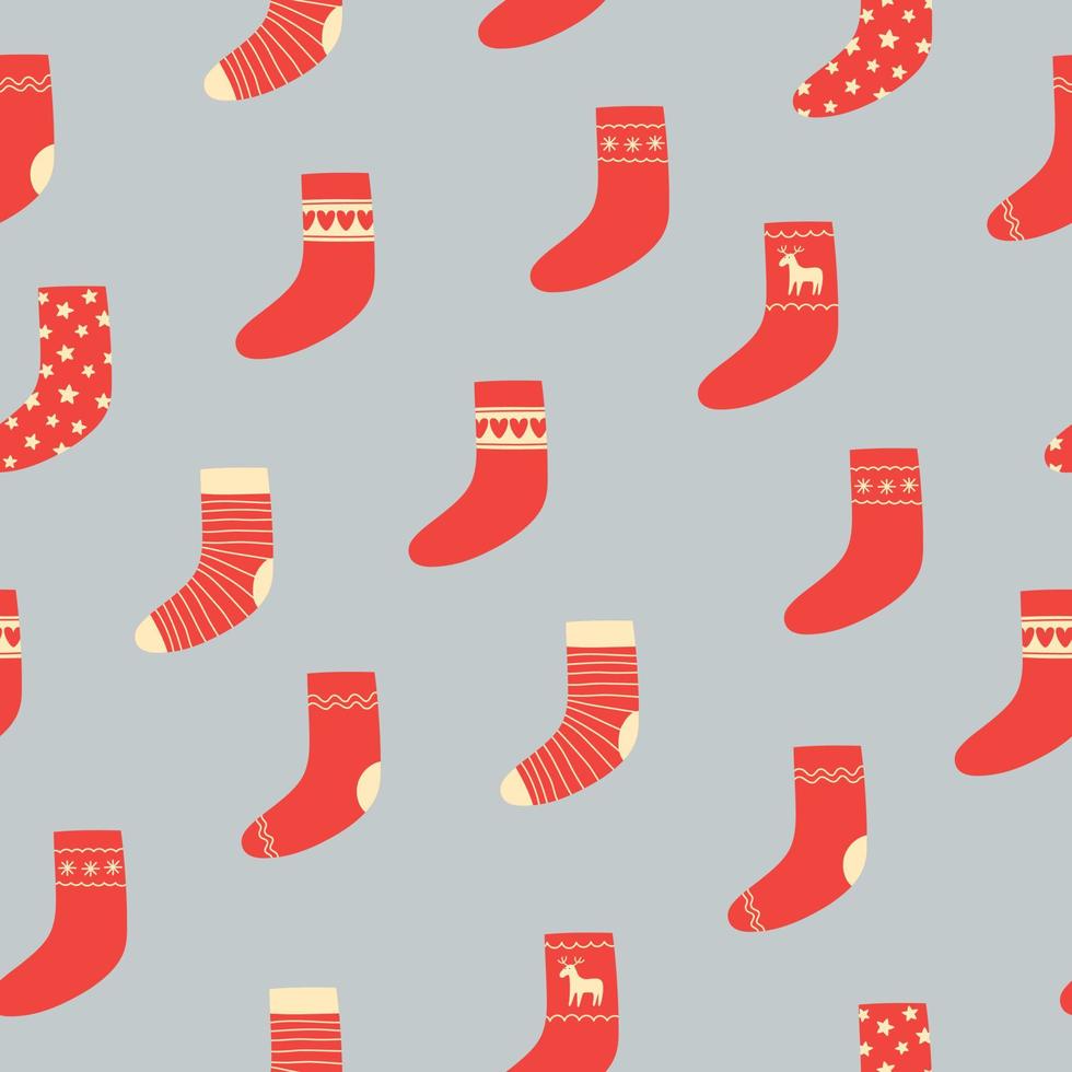 sömlös mönster av röd jul strumpor på grå bakgrund. klotter stil. jul vinter- bakgrund. vektor