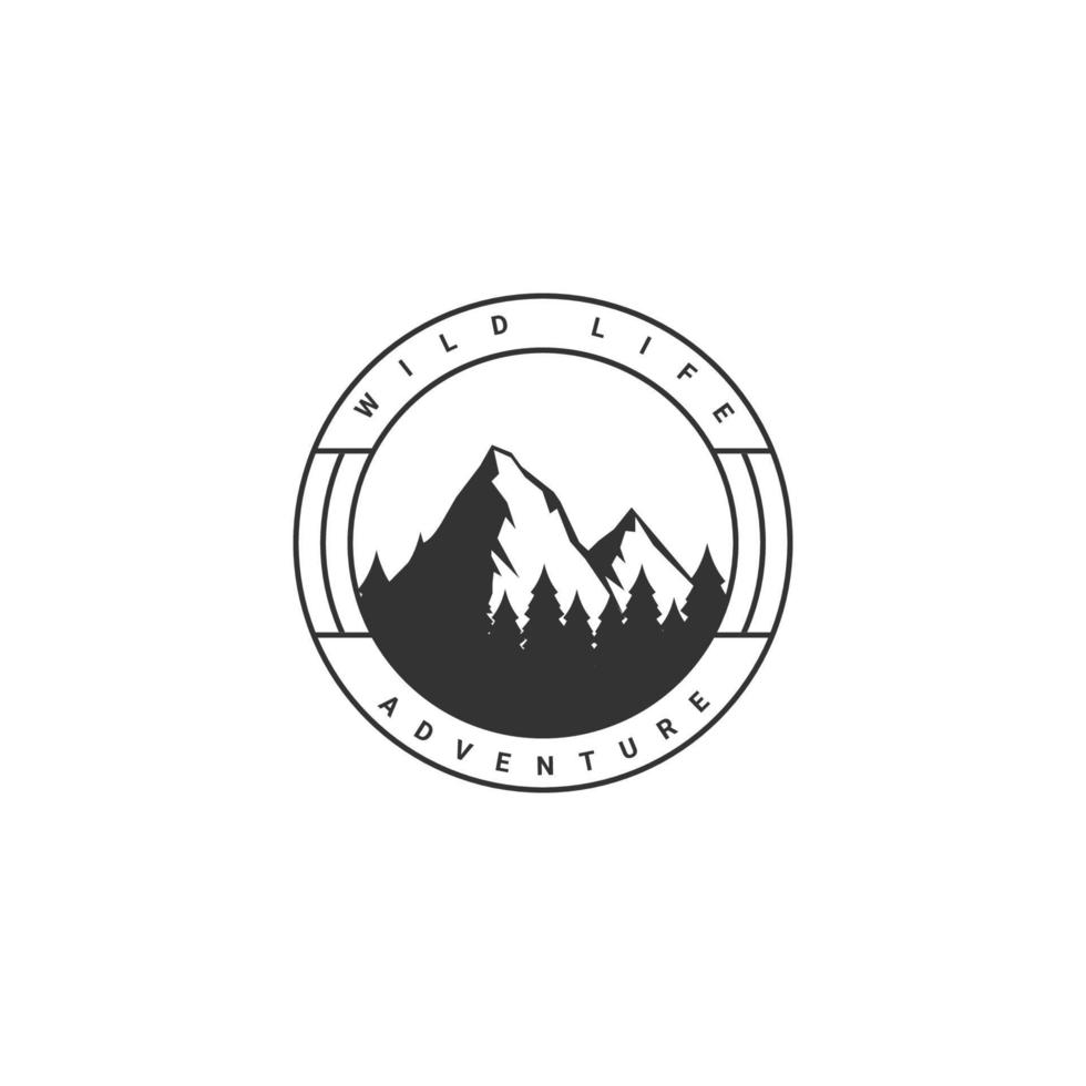 Logo-Vorlagendesign für Bergabenteuer vektor