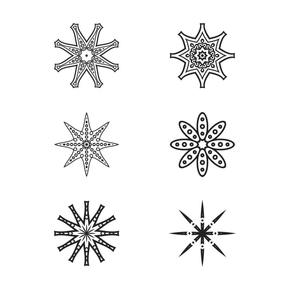 svartvit uppsättning av mandalas. runda abstrakt objekt isolerat på vit bakgrund. etnisk dekorativ element vektor